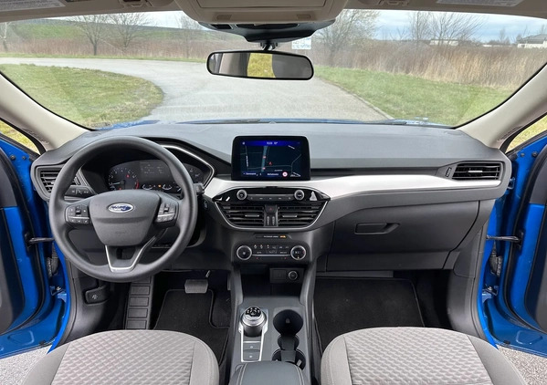 Ford Kuga cena 76999 przebieg: 8000, rok produkcji 2019 z Skórcz małe 67